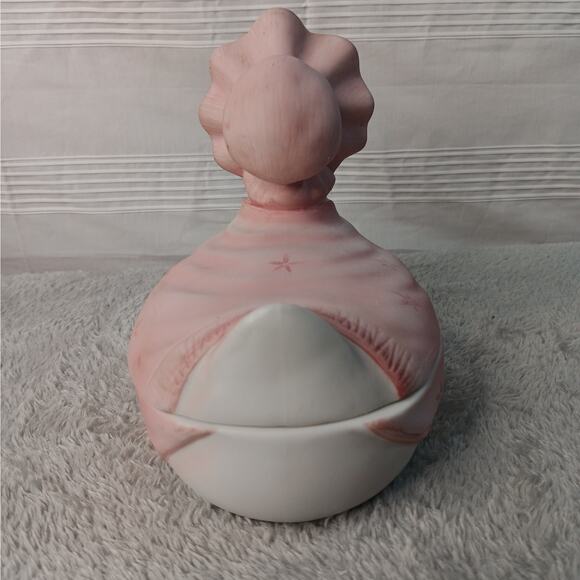 Charming Pink Duck Ceramic Basket - Picture 3 of 13